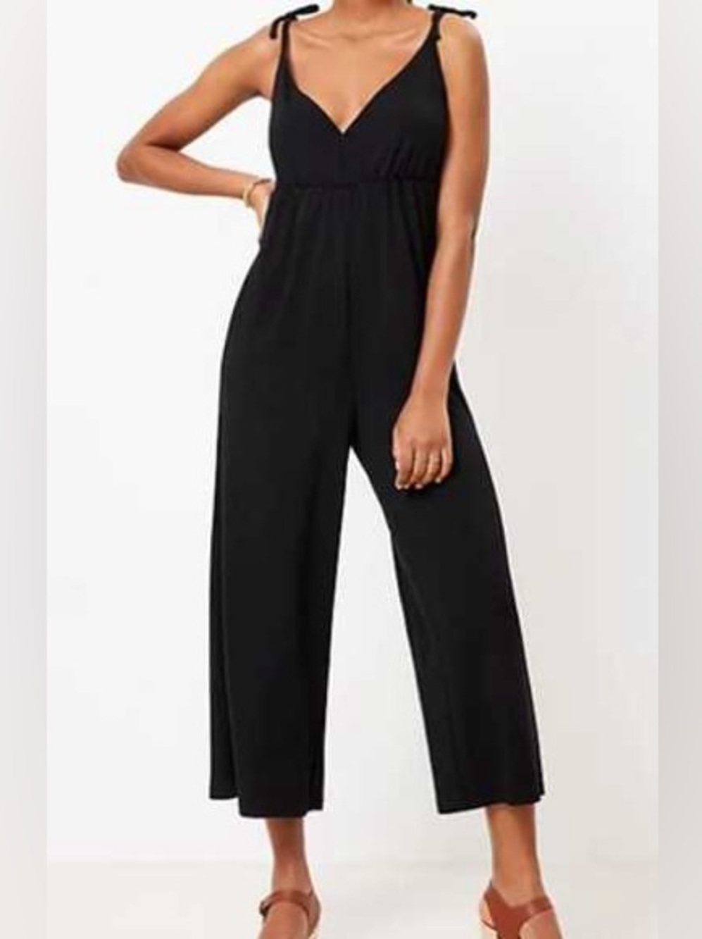 LOFT Black V-Neck Tie Shoulder Wide Leg Cropped Jumpsuit Size XS Beach Vacation